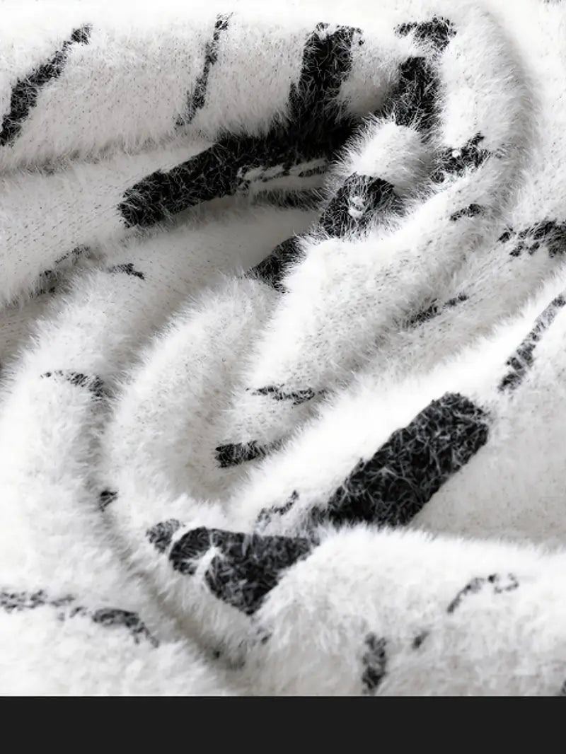 Fourlayer™ Abstract Black & White Knitted Sweater