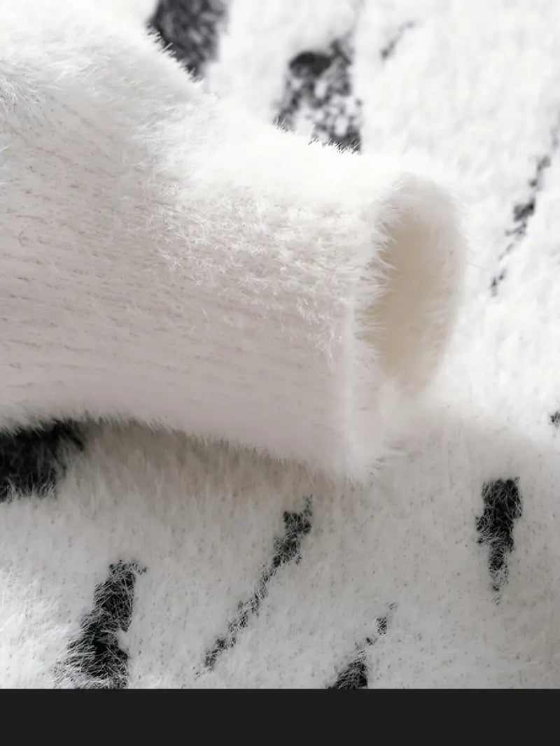 Fourlayer™ Abstract Black & White Knitted Sweater